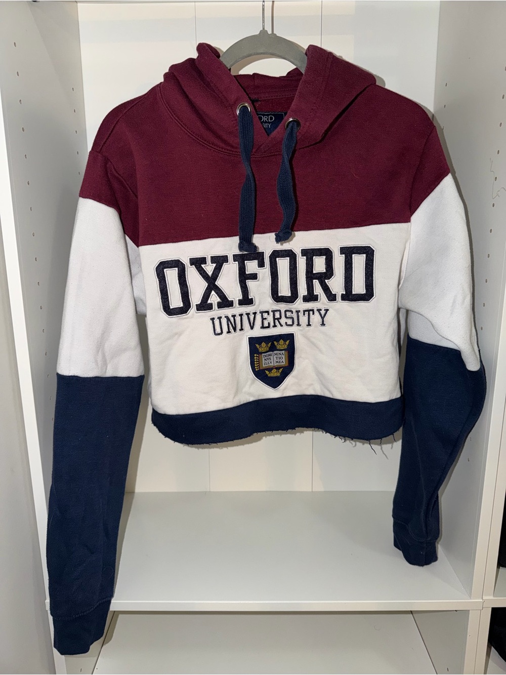 Oxford University Colorblock Cropped Hoodie Sweatshirt - Burgundy/White/Navy